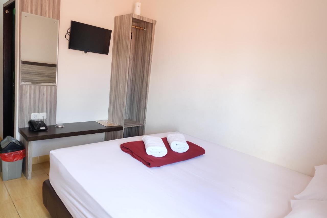 New Setia Hotel * Sintang